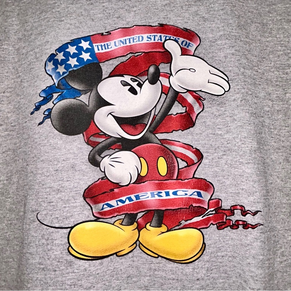 Disney Mickey Mouse Grey Kids Youth XL Tee America USA Flag Patriotic Graphic